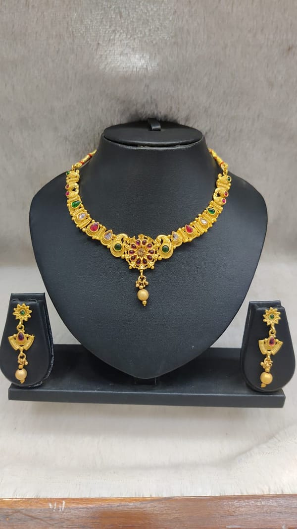 Mazak Necklace Imitation Jewellery