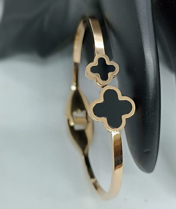 Ladies Kada Bracelet – Imitation Jewellery