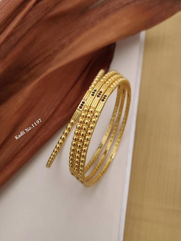 1 Pair Bangle – Kadali - Imitation Jewellery
