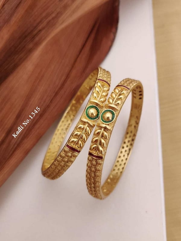 1 Pair Bangle – Kadali - Imitation Jewellery