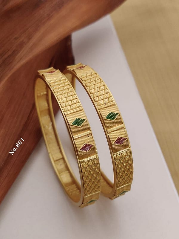 1 Pair Bangle – Kadali - Imitation Jewellery