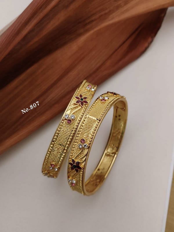 1 Pair Bangle – Kadali - Imitation Jewellery