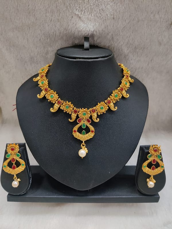 Mazak Necklace Imitation Jewellery
