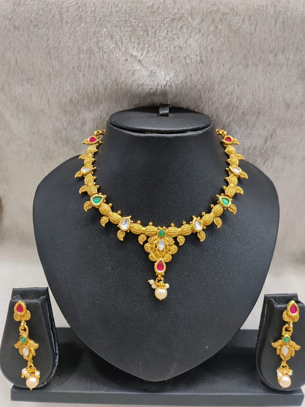 Mazak Necklace Imitation Jewellery