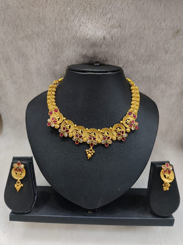Mazak Necklace Imitation Jewellery