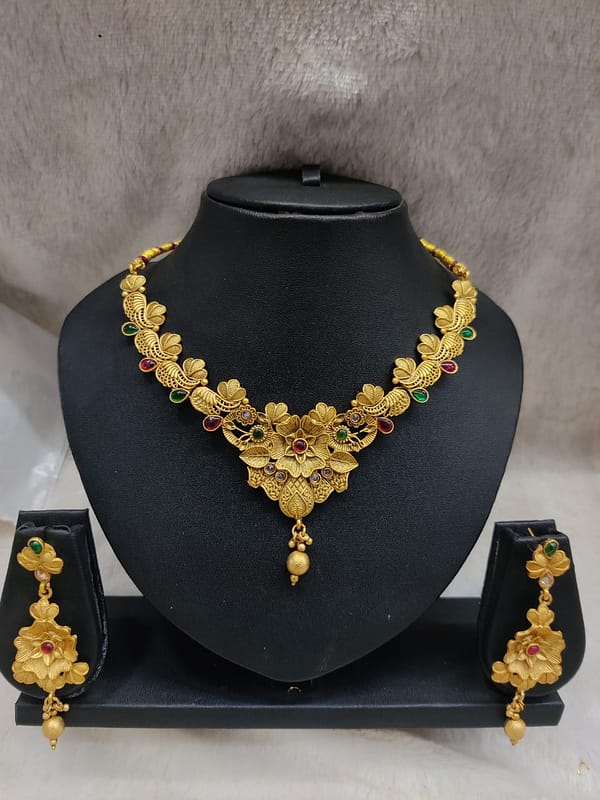 Mazak Necklace Imitation Jewellery