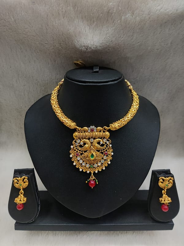 Mazak Necklace Imitation Jewellery
