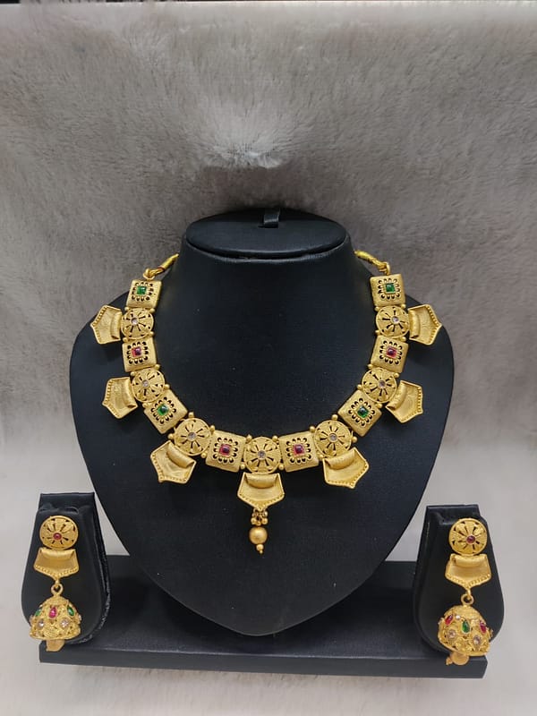Mazak Necklace Imitation Jewellery