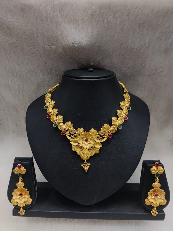 Mazak Necklace Imitation Jewellery