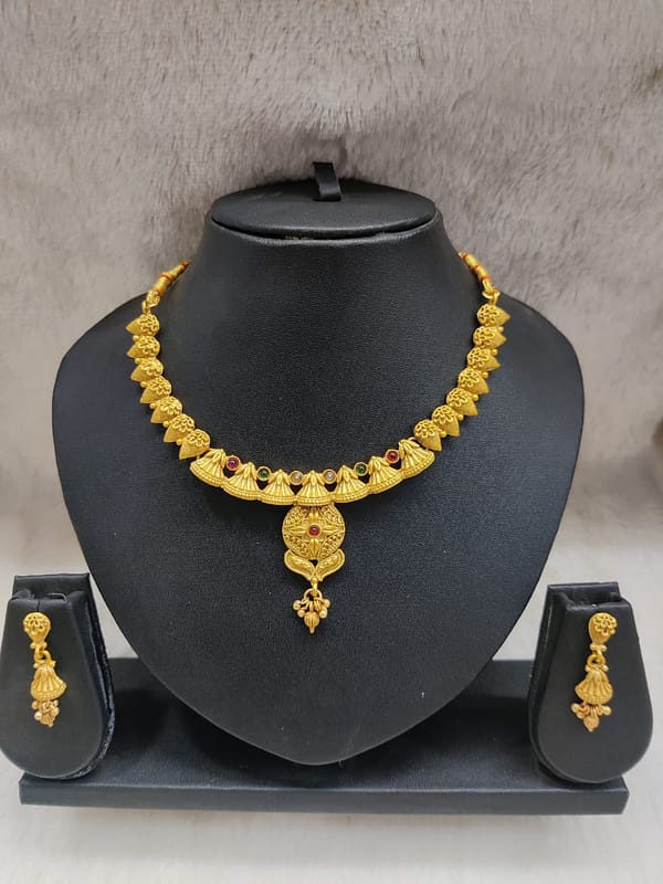 Mazak Necklace Imitation Jewellery