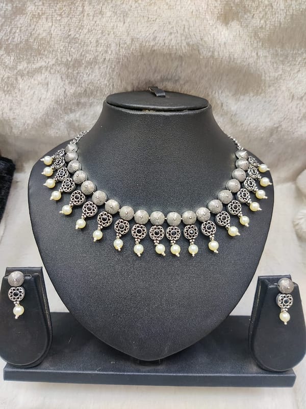 Silver Necklace Imitation Jewellery