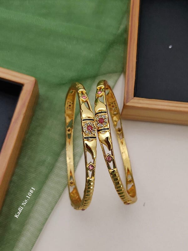 1 Pair Bangle – Kadali - Imitation Jewellery