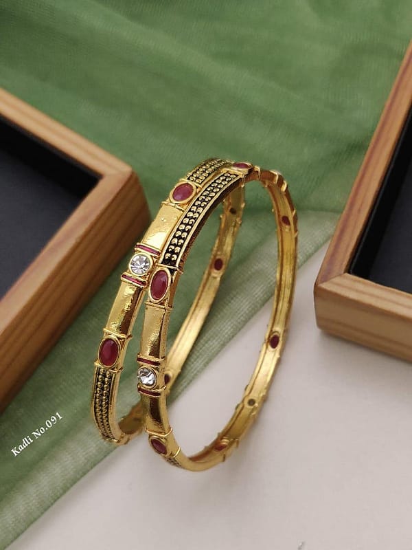 1 Pair Bangle – Kadali - Imitation Jewellery