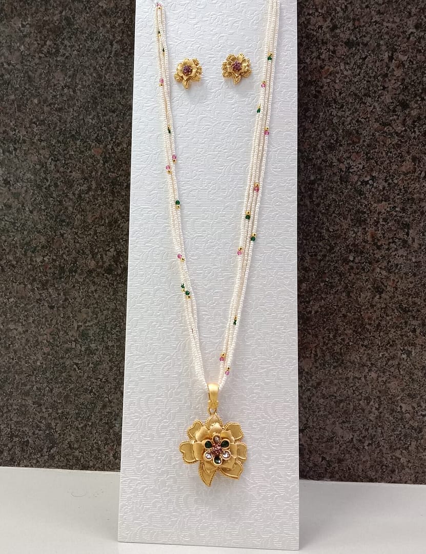 Antique Dokiya